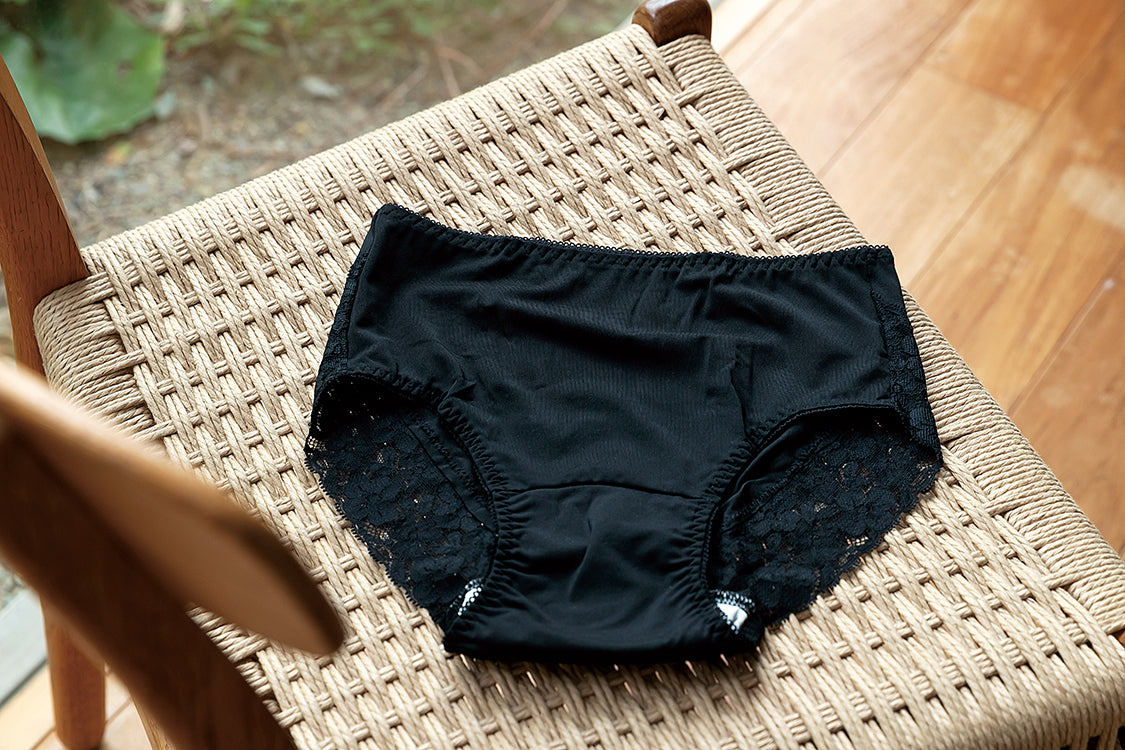 2度着用美品 リーフバッククロスブラトップ リーフパネルレギンス Sサイズセット SUKALAリーフバッククロスブラトップ ＆リーフパネルレギンス S上下